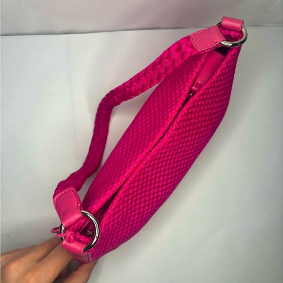 The Sak Woven Pink Fuchsia Cotton Silver Charm Zip Shoulder Bag NWOT - Picture 7 of 13